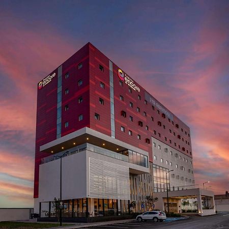 Las Pintas Ramada Encore By Wyndham Guadalajara Aeropuerto מראה חיצוני תמונה