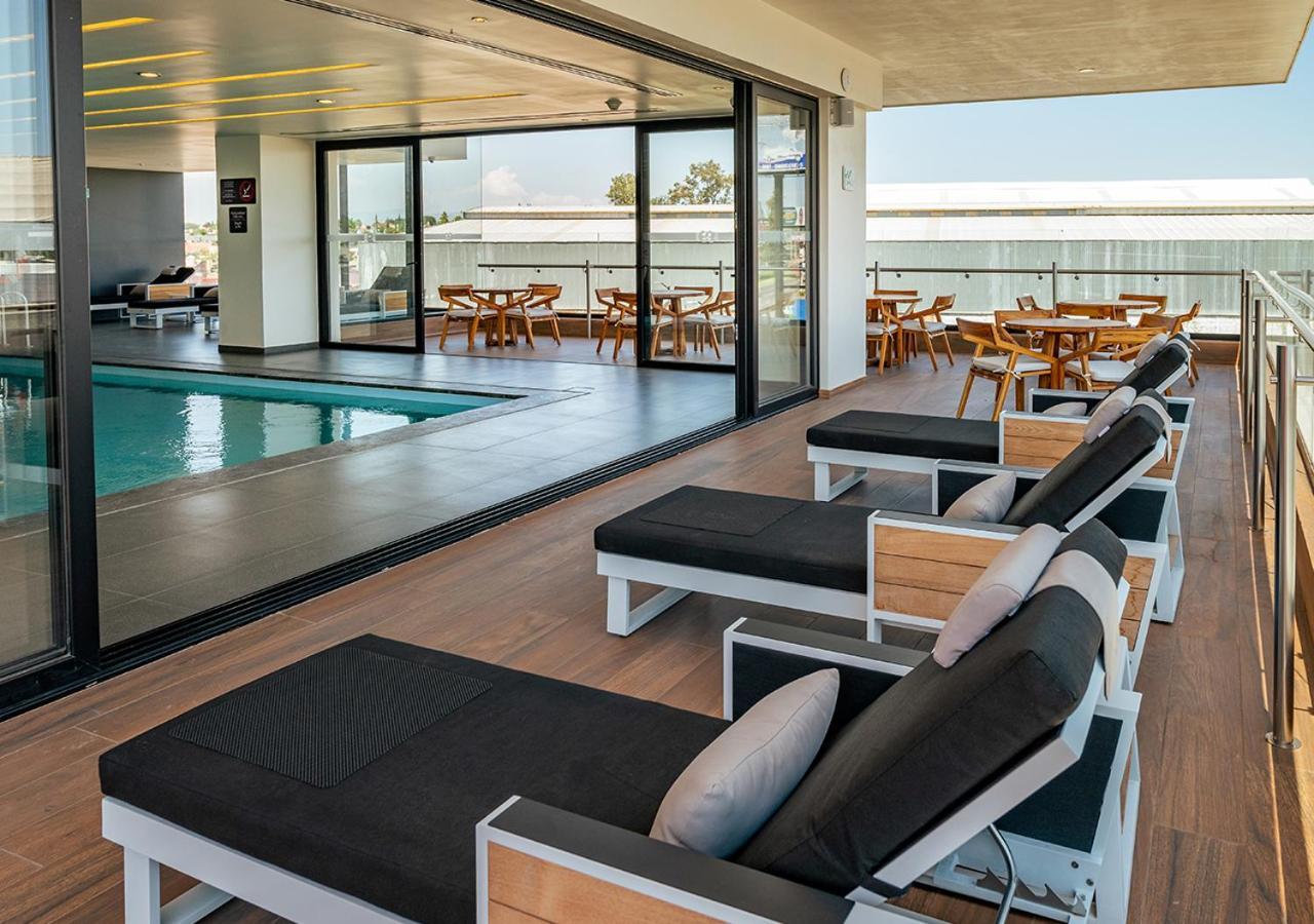 Las Pintas Ramada Encore By Wyndham Guadalajara Aeropuerto מראה חיצוני תמונה