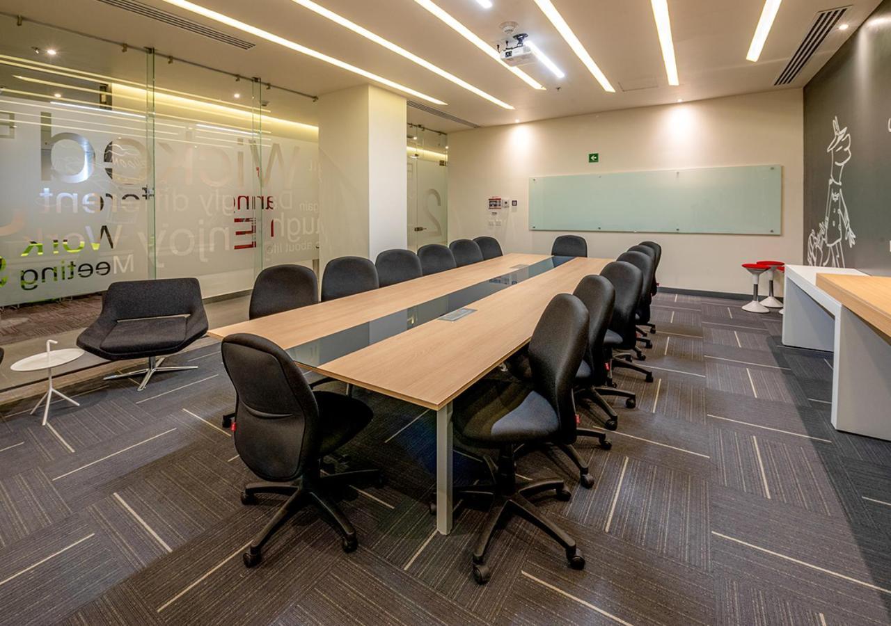 Las Pintas Ramada Encore By Wyndham Guadalajara Aeropuerto מראה חיצוני תמונה