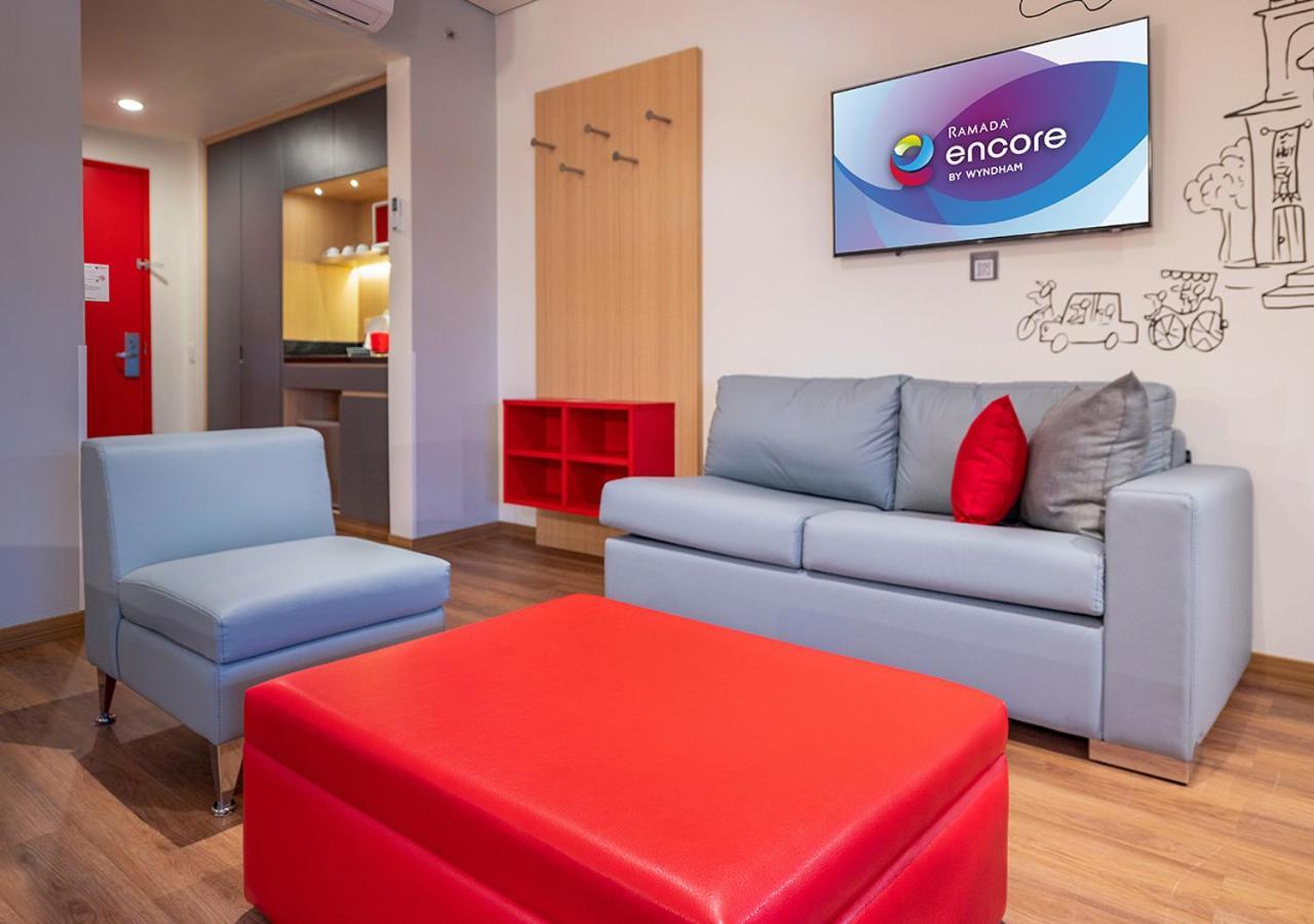 Las Pintas Ramada Encore By Wyndham Guadalajara Aeropuerto מראה חיצוני תמונה