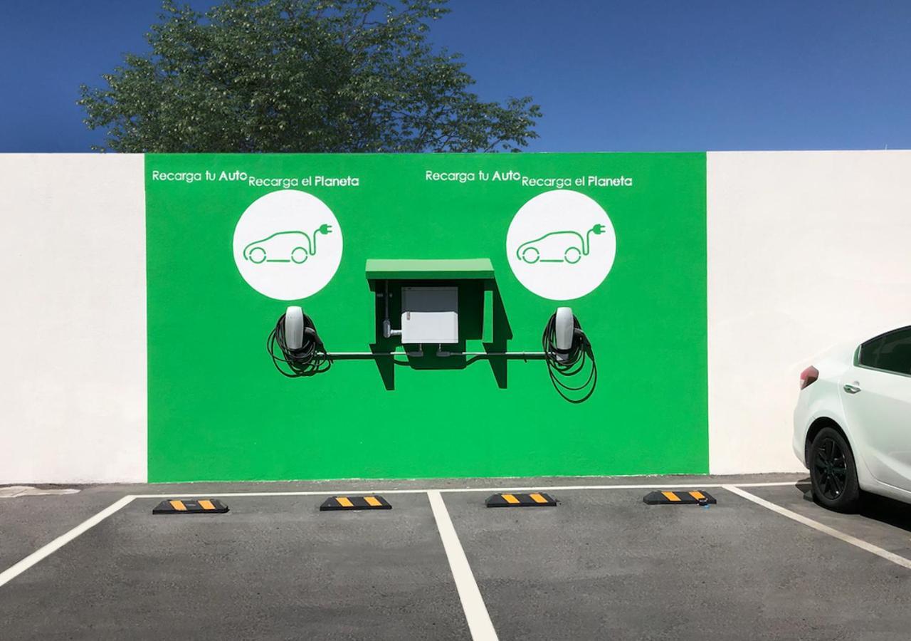 Las Pintas Ramada Encore By Wyndham Guadalajara Aeropuerto מראה חיצוני תמונה