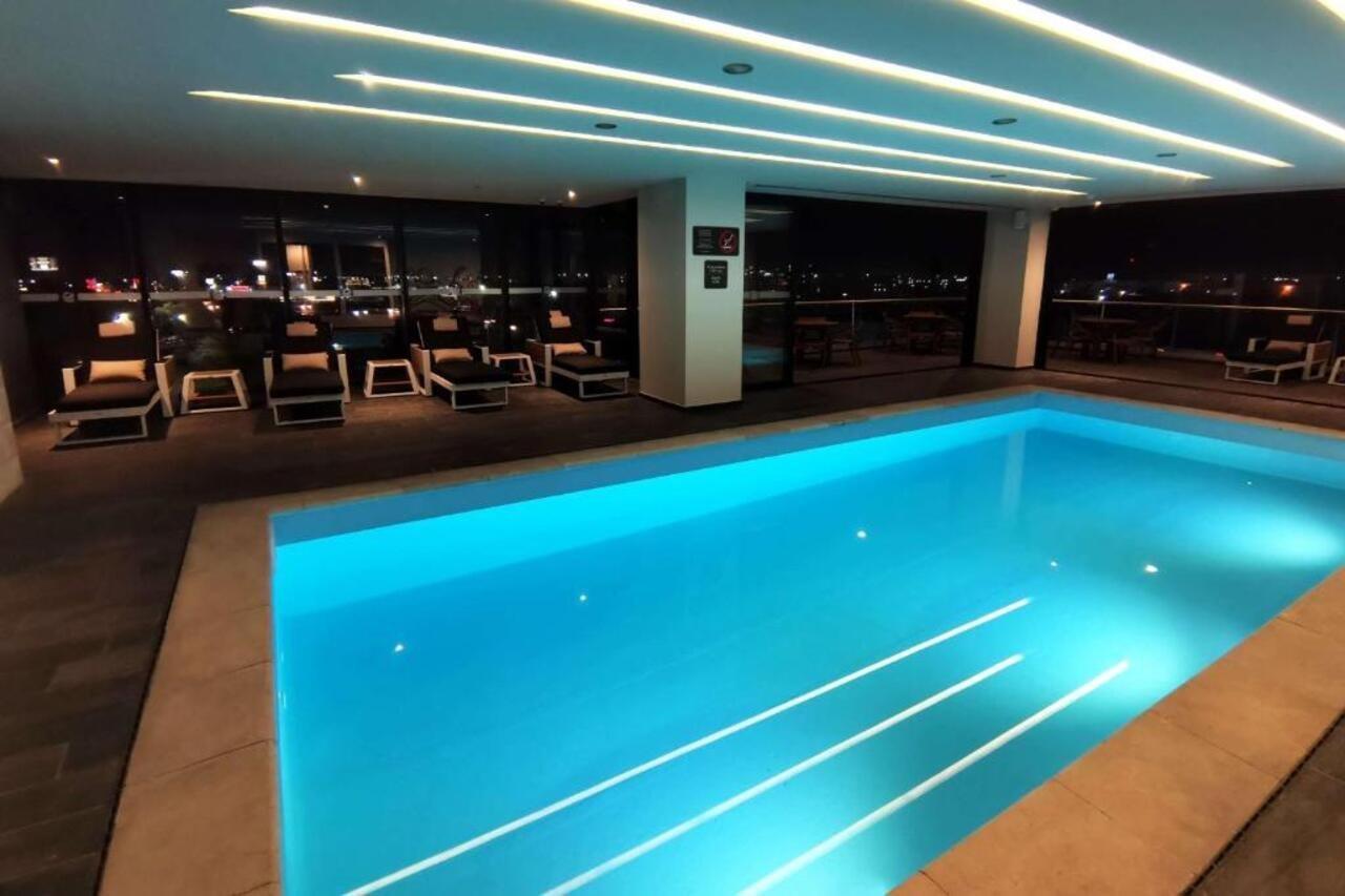 Las Pintas Ramada Encore By Wyndham Guadalajara Aeropuerto מראה חיצוני תמונה